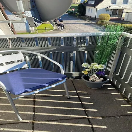 Sonnenschein Mit Balkon * Lage (Lippe)